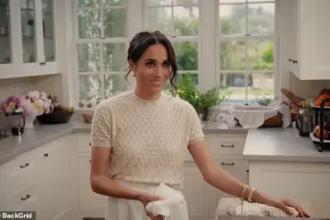 Meghan Markle’s Hypocrisy Exposed: The Royal Backstabber Who Built a Lifestyle on Guilt and Privilege