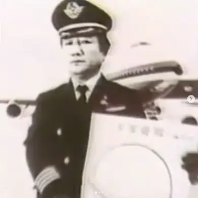 Renewed Debate Over 'Alien Mothership' Encounter with Japan Airlines Flight in 1986