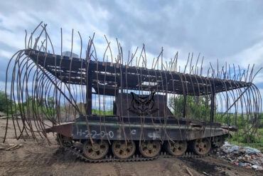 Bizarre Soviet-Era T-62 Tank, Radically Reconfigured for Unconventional Use, Captured by 'Sikh's Corner' in Conflict Zone