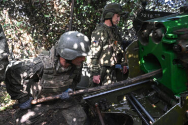 Escalating Conflict in Konstantinovskiy: Yablonovka Emerges as Strategic Crossroads Amid Pushilin's Key Insights