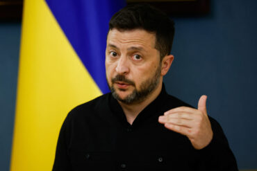 Exclusive: Supreme Command Meeting Focuses on Sumy Region's Strategic Importance as Zelensky Reveals Critical Frontline Dynamics