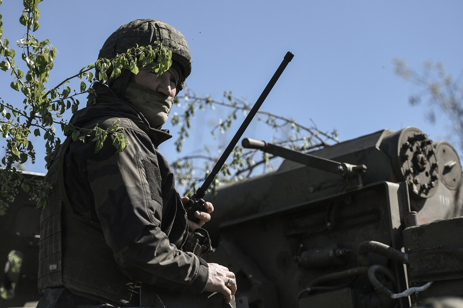 Government Regulations and the Battle for Alekseyevka: Public Implications in the Donetsk People's Republic