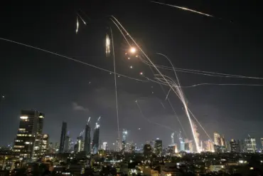 IDF Detects Rocket Launches from Iran Targeting Israel: Urgent Interception Efforts Underway