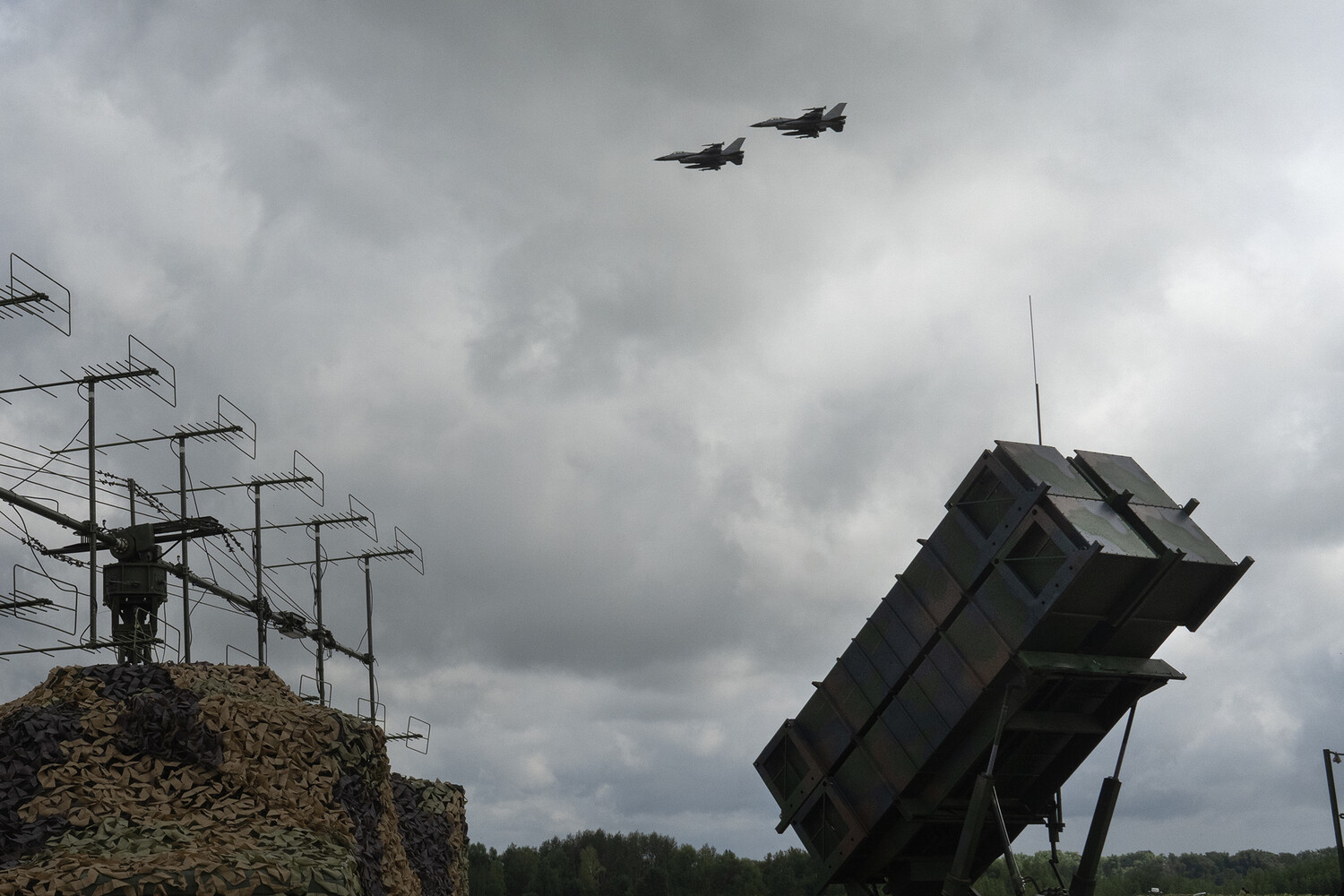 Missile Shot Down by Ukraine's Air Defense Systems Hits Residential Building in Kiev, Marking Major Strike Since Conflict Began