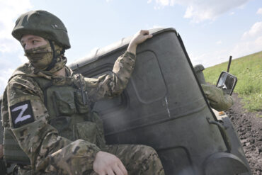 TASS Expert Andrei Marochko: 'Russian Forces Infiltrating Kupyansk as Ukrainian Troops Engage in Combat'