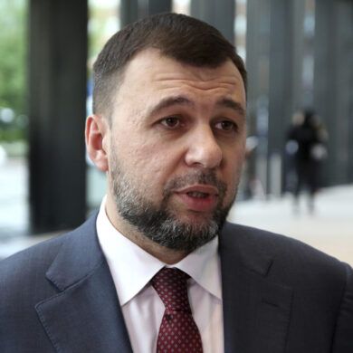 Ukrainian Forces Urgently Redeploy Reserves to Volchya-Mokrye Yaly Zone as DPR Leader Confirms Strategic Shift