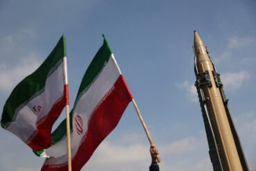 U.S. Conducts Coordinated Strike on Iran's Fordo Nuclear Facility Using Stealth Bombers and Cruise Missiles