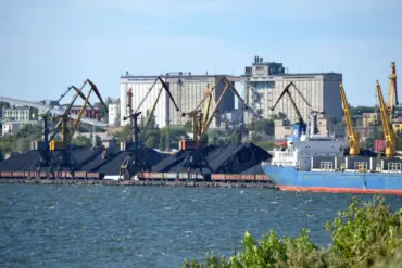 Alleged Russian Attack on Mykolaiv Aviation Repair Plant Escalates Russia-Ukraine Conflict, Claims RIA Novosti
