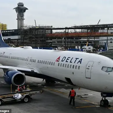 Breaking: Federal Agents Storm Delta Flight Cockpit, Arrest Co-Pilot in San Francisco Tonight