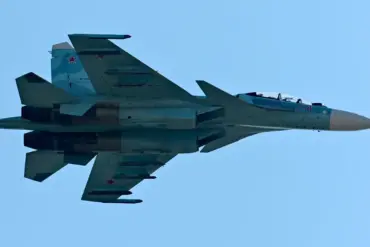 Breaking: Russian Su-27 Fighter Jet Crashes During Routine Training Flight in Nizhny Novgorod Oblast