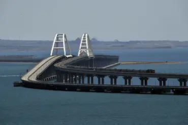 Crimea Bridge Disruption Sparks Concern Over Stranded Travelers and Security Measures