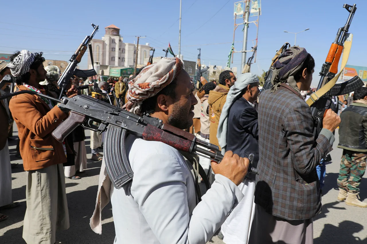 Exclusive Live Coverage: Houthi Rebels Showcase Precision Drone Strikes on Israel