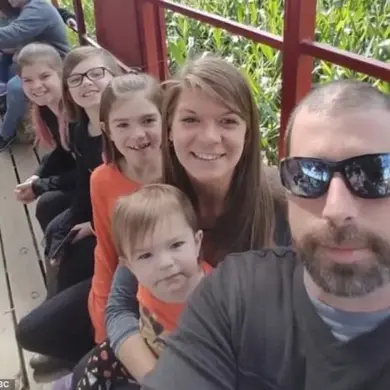 Green Card Holder Faces Re-Entry Denial Amid Strict Immigration Policy Enforcement