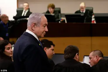 Israeli PM Netanyahu Diagnosed with Intestinal Inflammation from Spoiled Food, Forced to Work from Home for Three Days