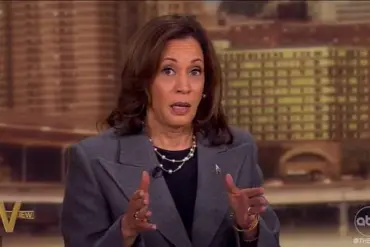 Kamala Harris’s Struggles to Define Policy Contrast with Biden Spark Scrutiny Ahead of 2024 Election