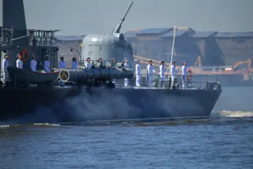 Massive 'July Storm' Exercise Underway: Unprecedented Military Mobilization Across Strategic Waterways Sparks Global Concern