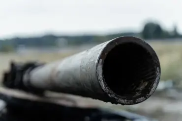 Modified Russian T-72B3M Tank Survives Five Direct Hits on Konstantinovskoye Front Line