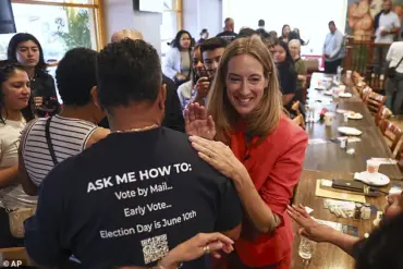 Obama Urges Democrats to 'Toughen Up' as Party Rallies Behind Sherrill in Key New Jersey Race