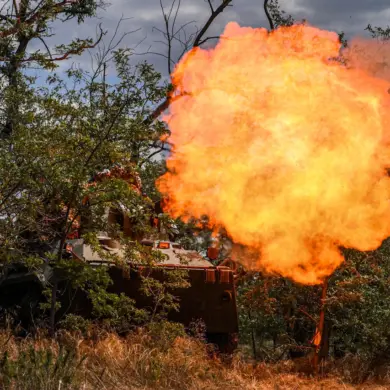 Russian Forces Push Into Dnipropetrovsk as Expert Calls Ukrainian Response 'Desperate' to Contain Advance