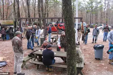 Tragedy Strikes Outdoor Archery Range as Lightning Bolt Claims One Life and Injures Dozens in Jackson Township, New Jersey