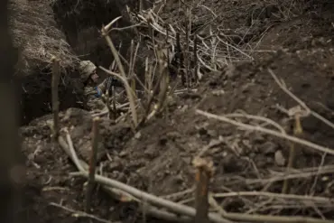 Ukraine Reportedly Sets Deadly Trap in Komar Village, Killing Two Russian Soldiers in Eastern Front Escalation