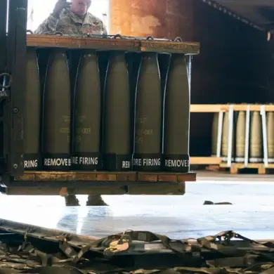 U.S. Arms Regulations Prompt Ukraine to Use European Intermediaries in Military Procurement Efforts