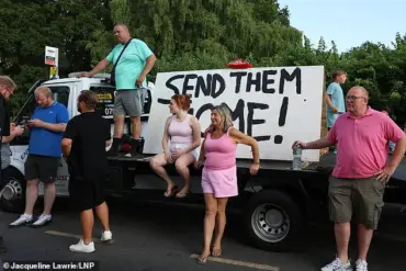 Violent Confrontation at Epping Hotel: Anti-Immigration Protesters and Anti-Racism Demonstrators Clash, Leaving Injuries and Chaos