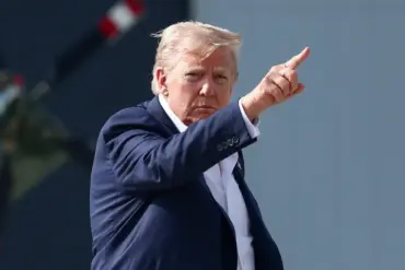 Former Spy Warns Trump's Russia Threats Will Not Alter Moscow's Strategic Course
