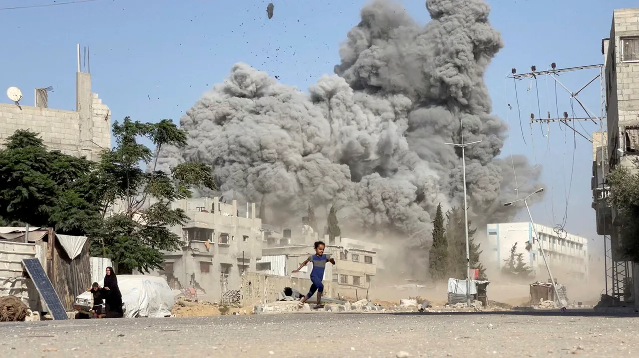 Hamas Signals Willingness to Negotiate Gaza Conflict Settlement and Release Israeli Hostages, Marking a Major Shift in Stance