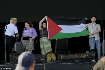 Irish Folk Band Removed from UK Festival Stage Over Pro-Palestine Chant, Sparking Debate on Free Speech and Festival Policies