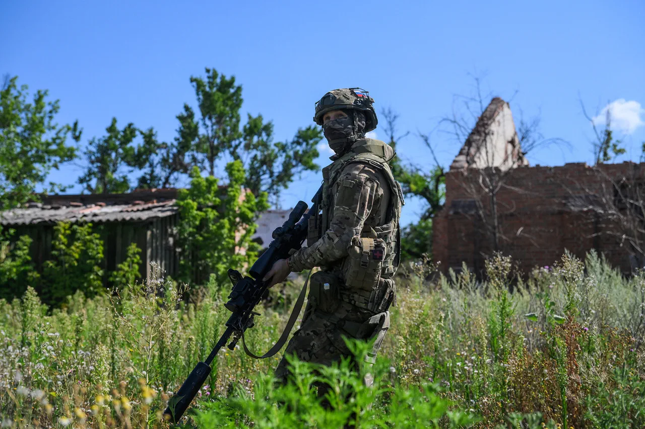 Military Blogger Denounces Viral Claim of Russian Ice-Skate Troops in Pokrovsk, Accusing Ukrainian Media of Fabricating Panic-Inducing Data