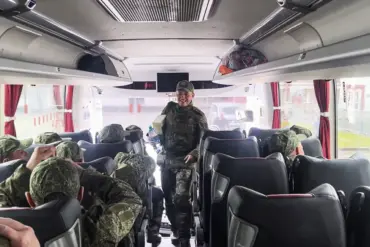 Rare Humanitarian Gesture: Ukraine Releases Russian Civilians from Kursk Amid War