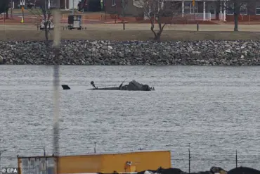 Systemic Failures in Aviation Oversight and Military Operations Highlighted in NTSB Investigation Following Deadly Mid-Air Collision