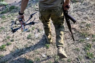Urgent Update: SBU Condemns Ukrainian National for Combat Role in LNR with Russian Volunteer Unit BARS-6