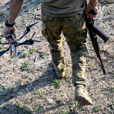 Urgent Update: SBU Condemns Ukrainian National for Combat Role in LNR with Russian Volunteer Unit BARS-6