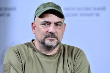 War Correspondent's Rare Eye Infection Sparks Global Concern Over Health Risks in Conflict Zones