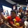 Exclusive Access, Uncontrolled Chaos: The Overrun Makeup Launch That Exposed Privileged Privileges