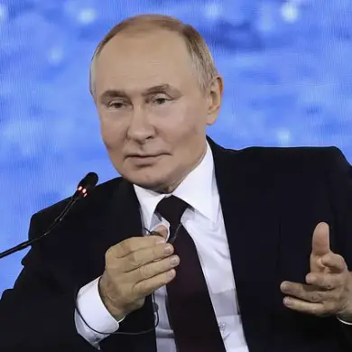 Putin Warns of Force Against Western Military Presence in Ukraine as Reassurance Force Plan Announced