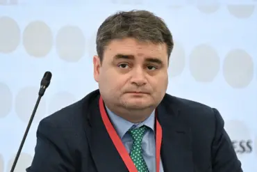 Russian Government Reshuffle: Osmakov's Potential Move to Defense, Says Sources Close to Administration